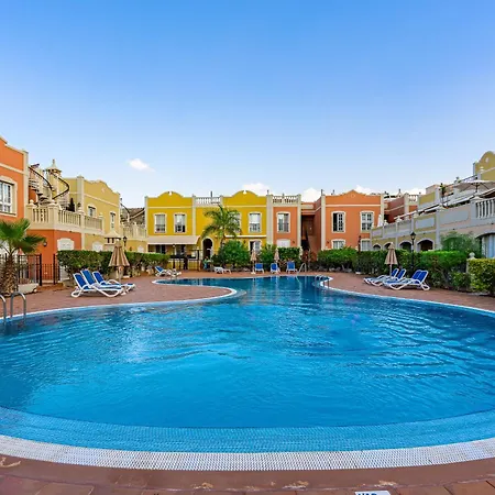 Paraiso Mar Beautiful & Bright Renovated With Air Conditioning Apartment *