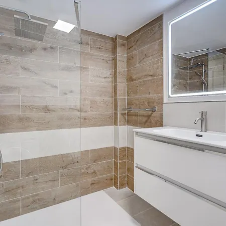 Appartamento Paraiso Mar Beautiful & Bright Renovated With Air Conditioning *